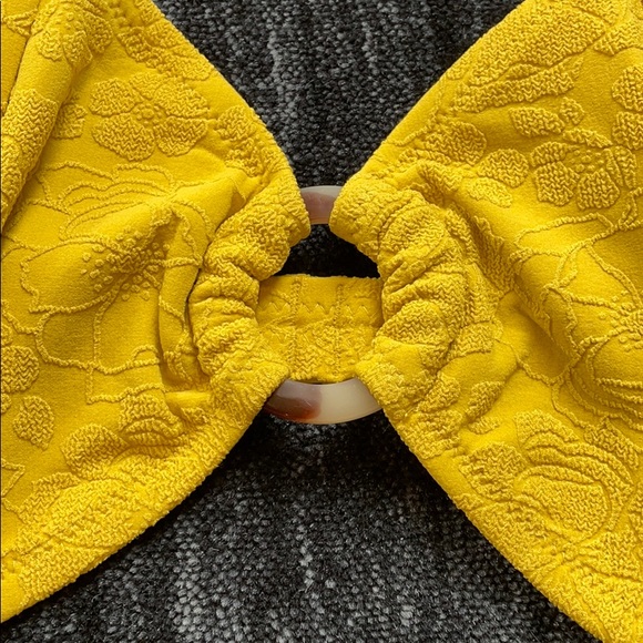 Tori praver bikini - Picture 3 of 10